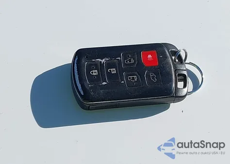 2015 Toyota Sienna Xle 8 Passenger from USA, damaged, VIN 5TDYK3DC8FS581112